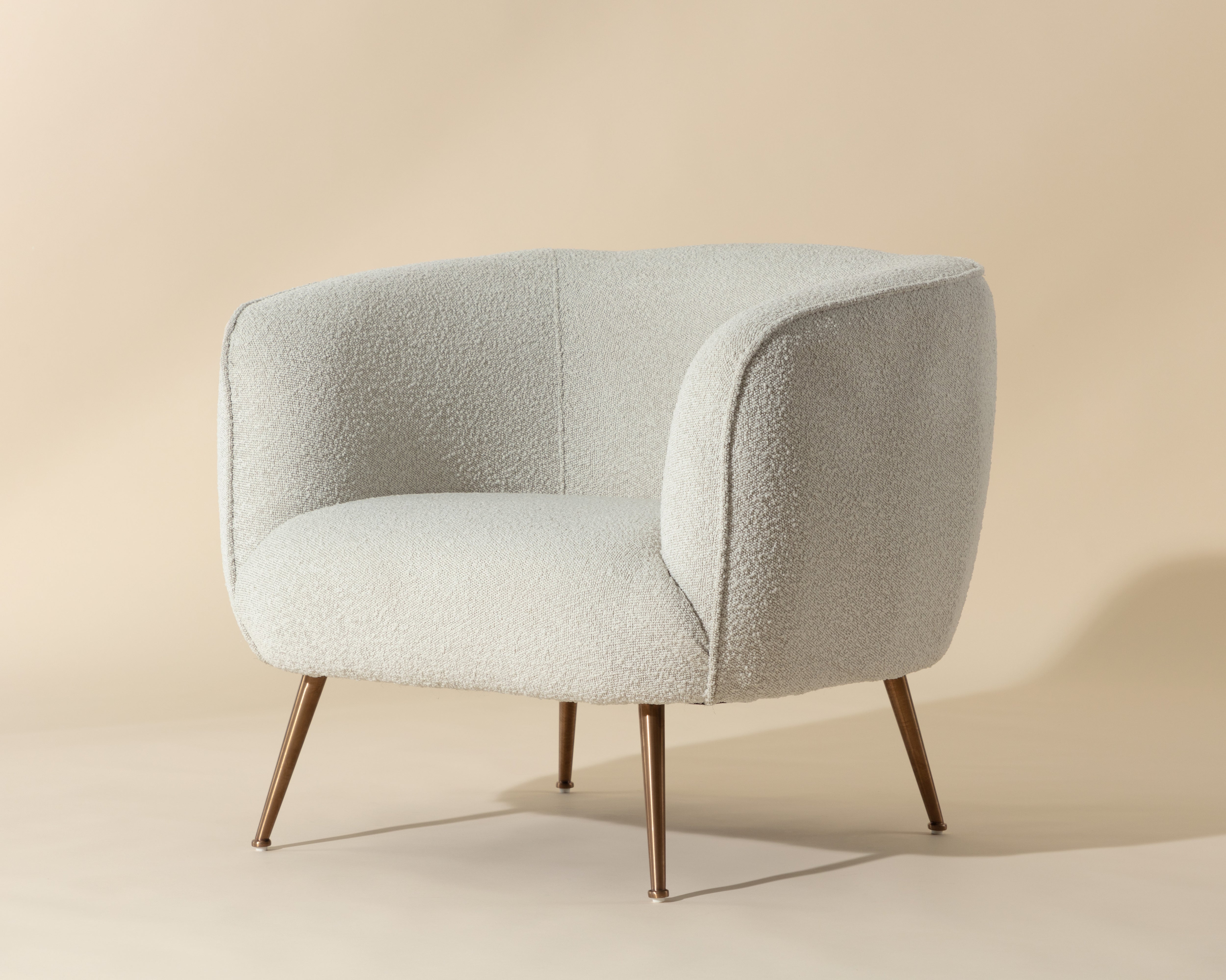 Amara Lounge Chair 